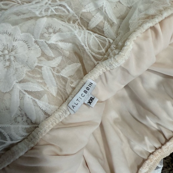 Baltic Born Cream Maxi Dress with White Embroidery - Picture 4 of 4